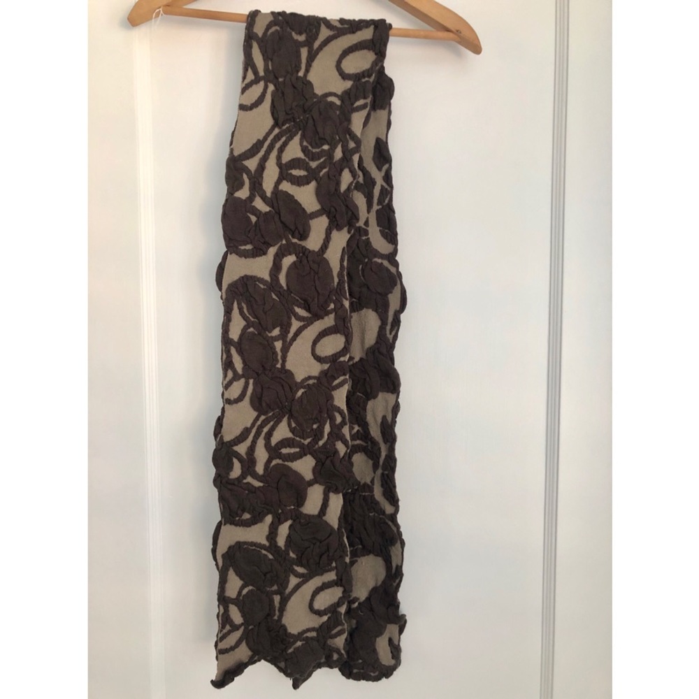 Textured Winter Scarf - Picture 4 of 5